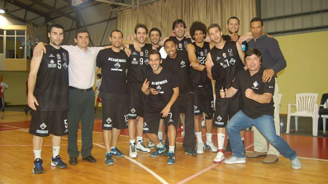 BASKET-ACAD%C3%89MICA-DR.jpg