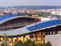 Cobertura do estádio de Leiria vai ser reparada antes do jogo da seleção