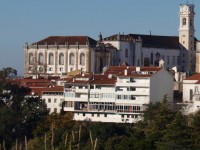 Fachadas da Alta de Coimbra descaracterizadas por obras de reabilitação