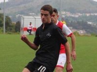 Juvenil Manuel Campos deixa Académica e assina pelo Benfica