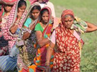 Milhares de indianas retiram úteros para que menstruação não impeça trabalho