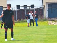 Futebol: Miguel Carvalho orientou treino e sucessor de Zé Nando conhecido esta semana